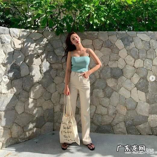 夏天吊带衫、背心怎么搭配比较好?