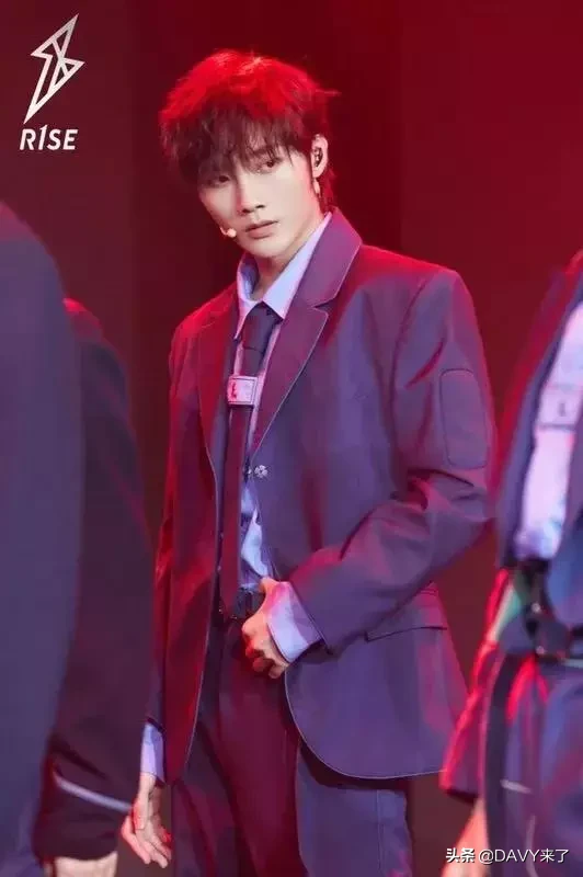 中国男团R1SE和韩团区别在哪?