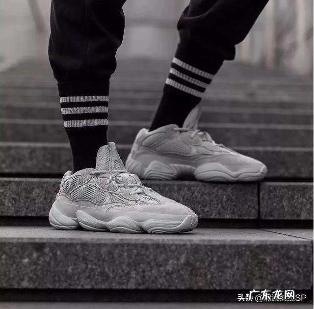 yeezy350、yeezy500、yeezy700有什么区别?