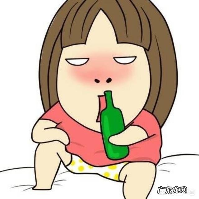 如果一个女孩活得像个男人，是因为什么？