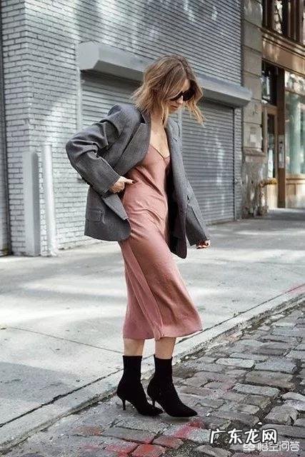 怎么能把吊带裙穿得好看？