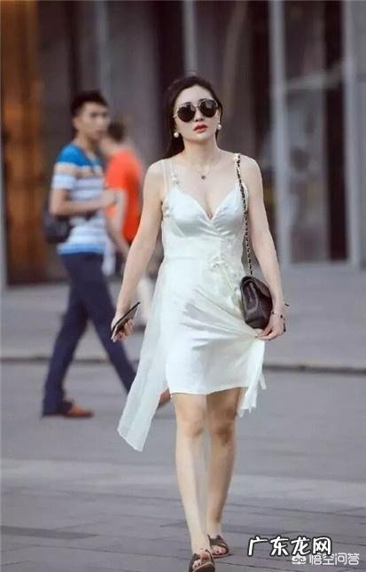 怎么能把吊带裙穿得好看?