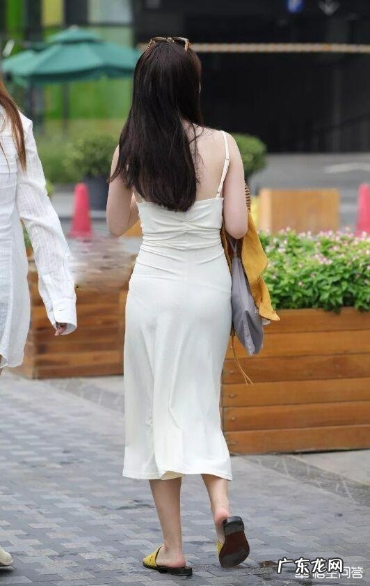 怎么能把吊带裙穿得好看？