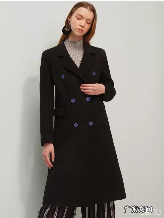 有哪些最经典的大衣版型是适合小个子女生入手的？