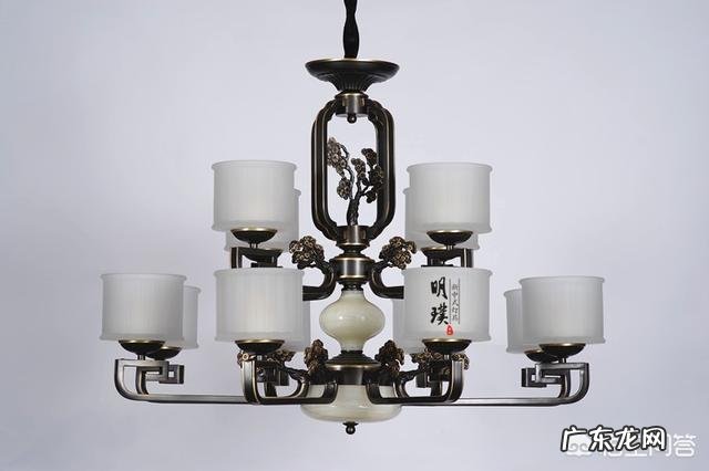 装修用瓷砖好还是用实木地板好?