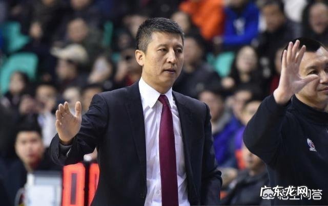 你怎么评价郭士强在本赛季的执教?辽宁男篮的惨败和郭士强有没有直接关系?