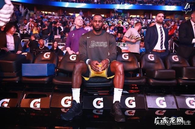 只需5场比赛,詹姆斯就可以达成33000+9000+9000里程碑,如何评价?