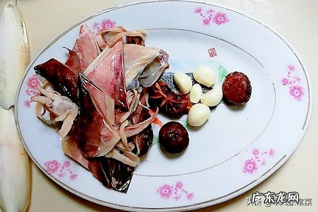 秋天气燥,鸭子煲什么汤最好?