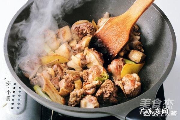 秋天气燥,鸭子煲什么汤最好?