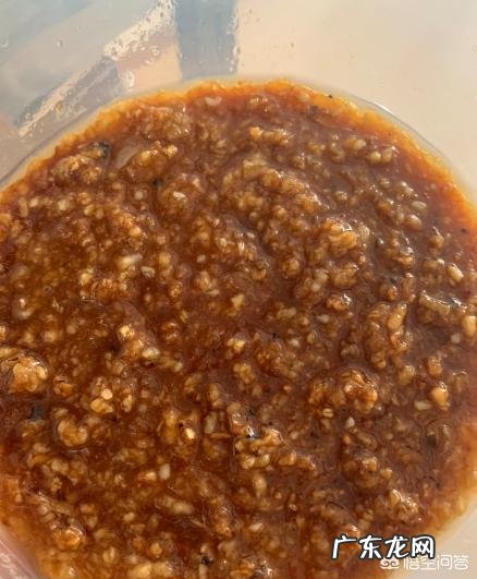 波士顿龙虾和澳洲龙虾怎么区分？蒜蓉粉丝蒸龙虾怎么制作？