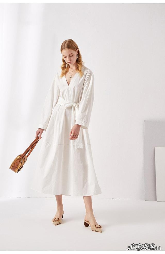 春季衬衫裙怎么搭配既保暖又有气质?