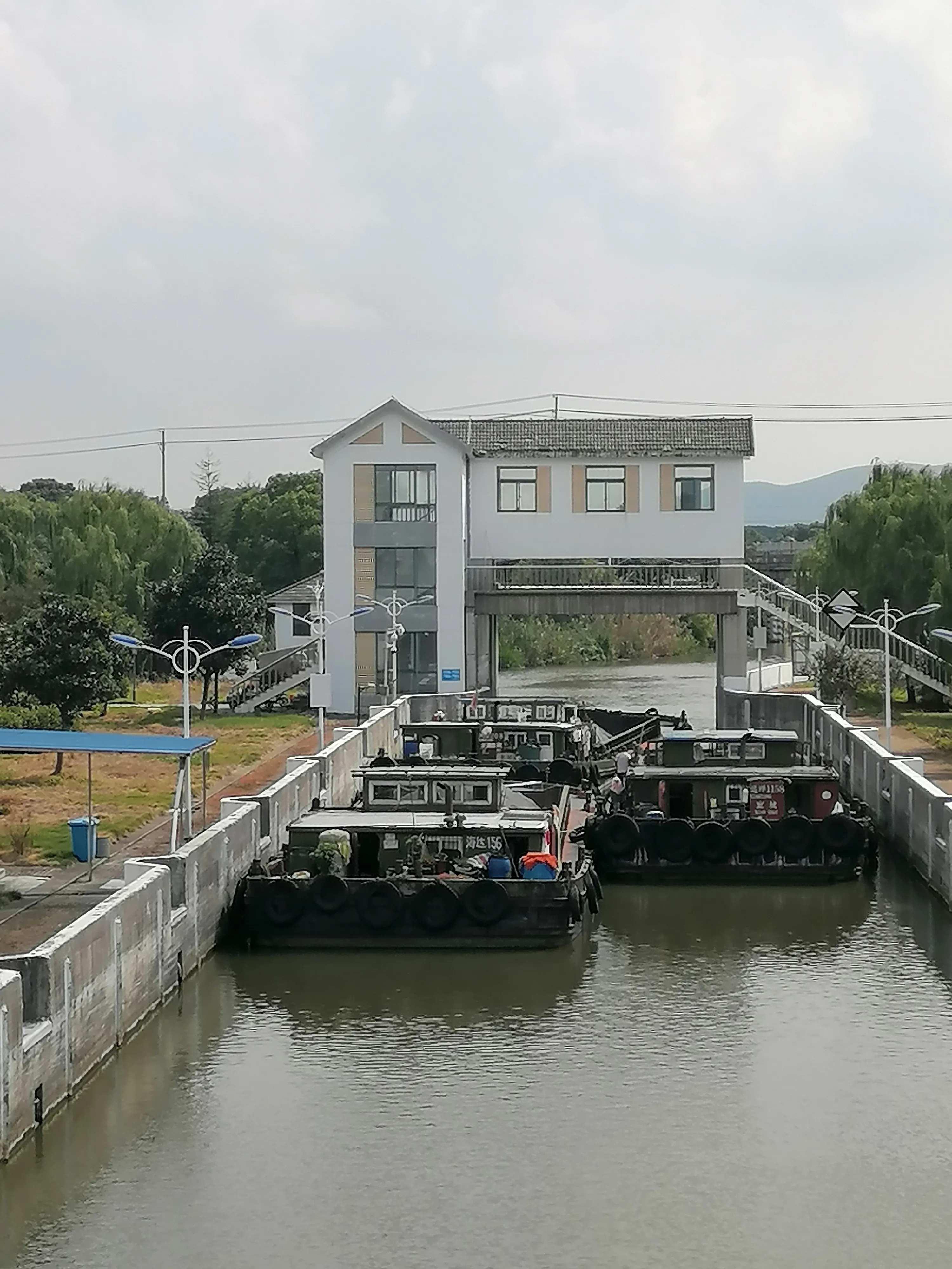 分享一下你身边最美的风景?