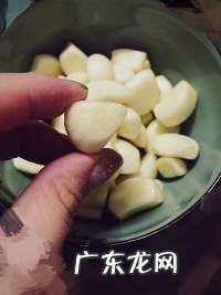 大蒜泡酒真有神奇功效吗?