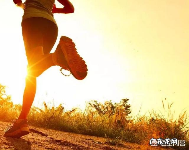 科技发展越来越快,将来人们去做什么工作才不可替代呢?