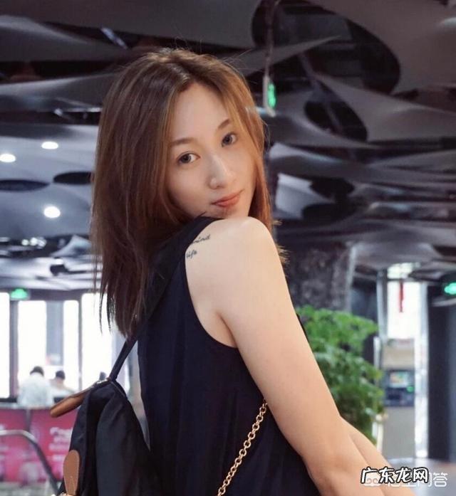 女排姑娘晒纹身引非议,运动员是否有权利选择自己的生活?