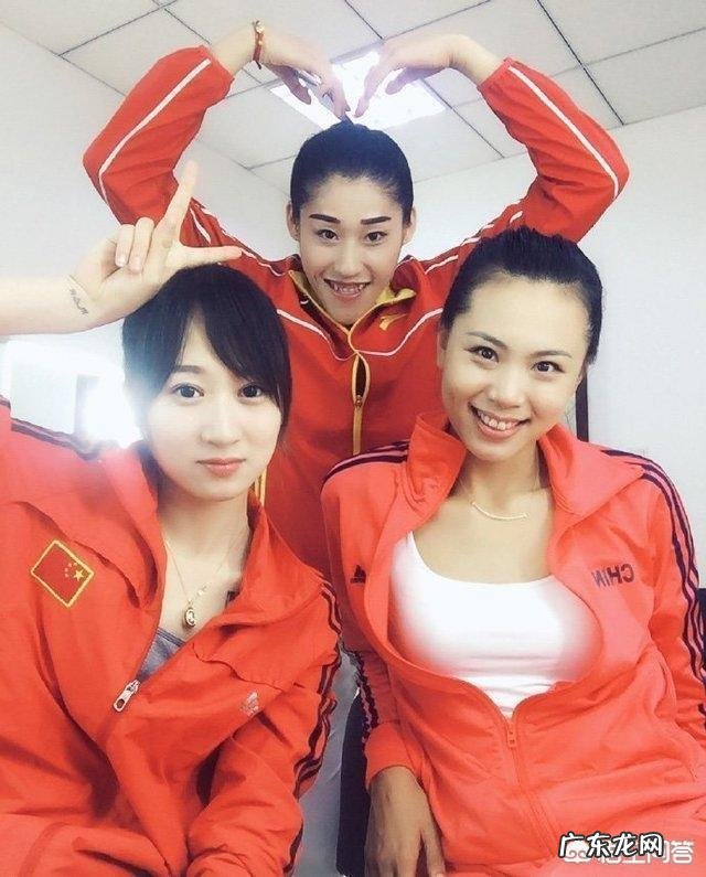 女排姑娘晒纹身引非议,运动员是否有权利选择自己的生活?