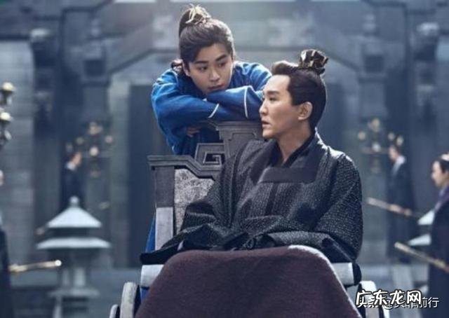 沈腾在《王牌对王牌》中扮演《庆余年》陈萍萍,你们对此有何评价?