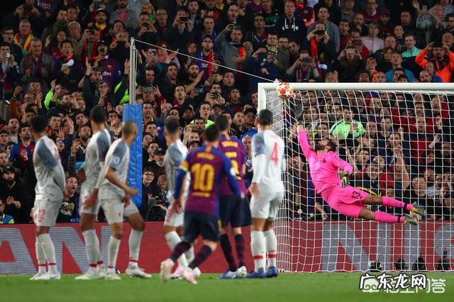 梅西的进球当选欧冠最佳进球，实至名归吗？