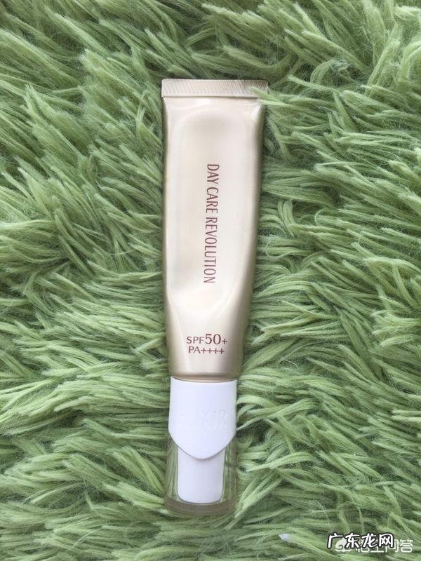 化妆新手,到底是先涂防晒还是隔离呢?有啥依据?