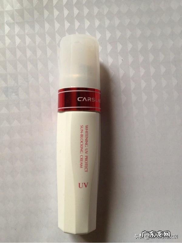 化妆新手,到底是先涂防晒还是隔离呢?有啥依据?