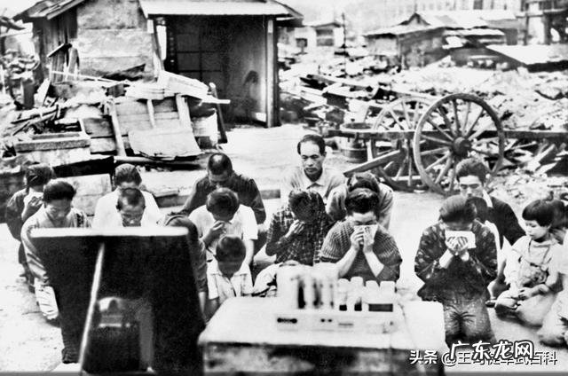 当二战日本投降时,日本国内是什么情况?