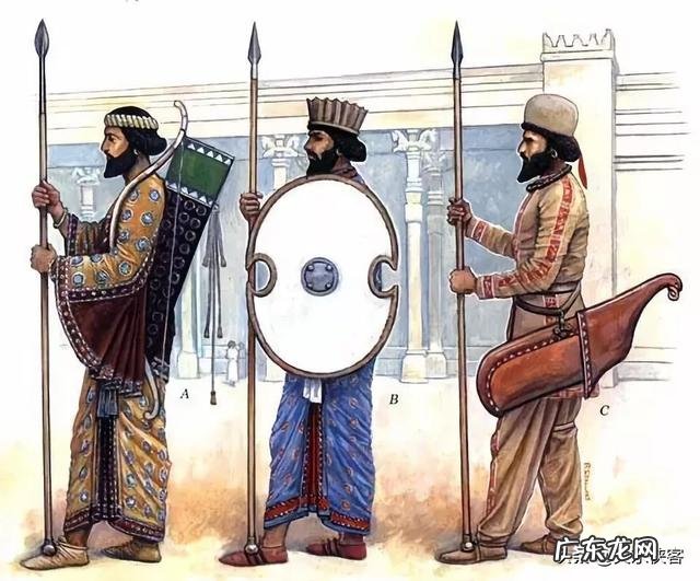 马拉松典故的原型,为什么不骑马而要跑步呢?