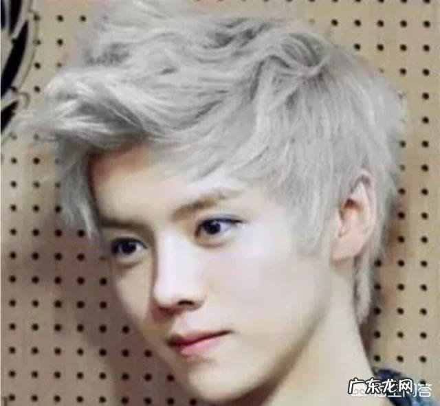 长得有一点像娃娃脸的男生适合什么发型?