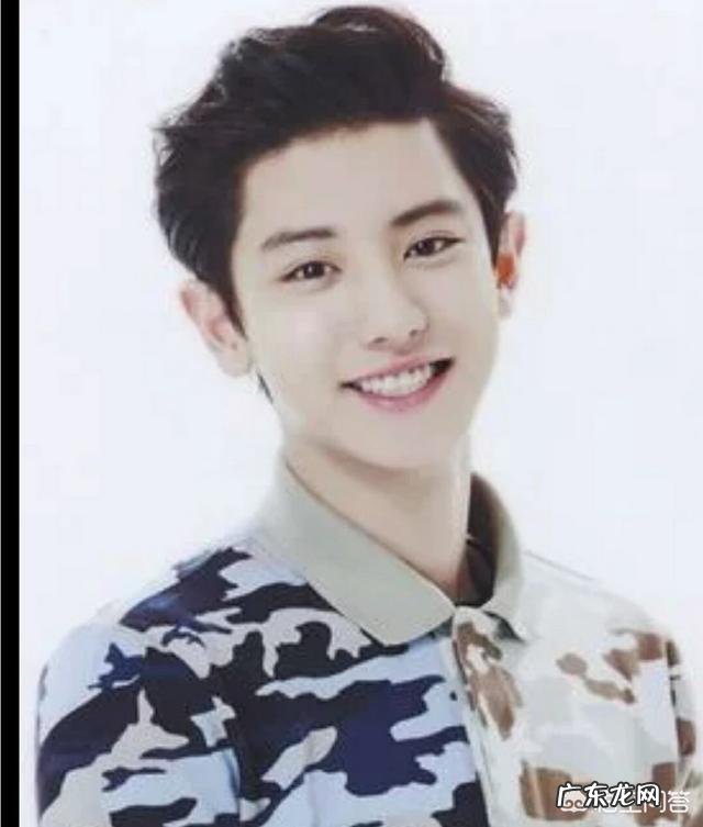 长得有一点像娃娃脸的男生适合什么发型?