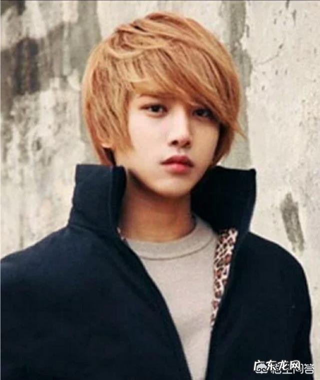 长得有一点像娃娃脸的男生适合什么发型?
