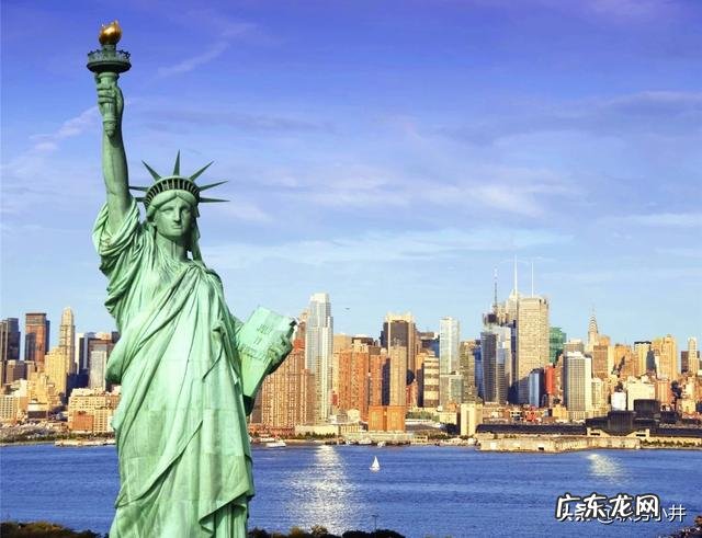 疫情当前美国人疯狂求自由,算不算有自杀倾向?