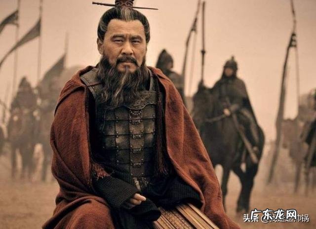 “曹阿瞒筵群臣,一瓜杀三妾”是什么故事?