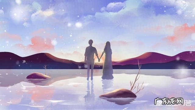 前男友偶尔访问我的QQ空间,换个头像两个小时后,他就进来查看我空间的照片,这是为什么?