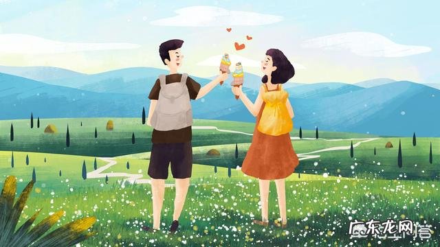 前男友偶尔访问我的QQ空间,换个头像两个小时后,他就进来查看我空间的照片,这是为什么?