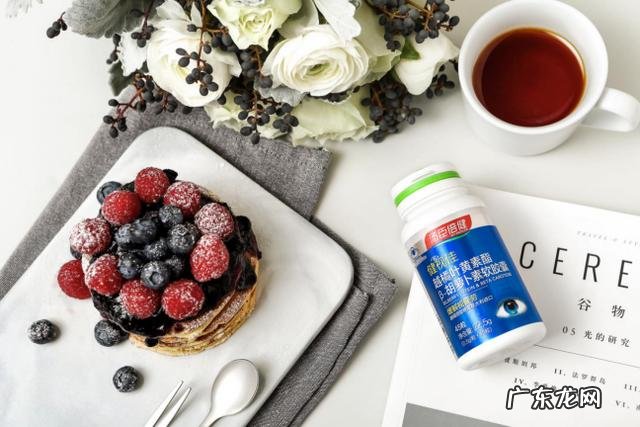 经常看电脑可以吃点什么来保护眼睛?