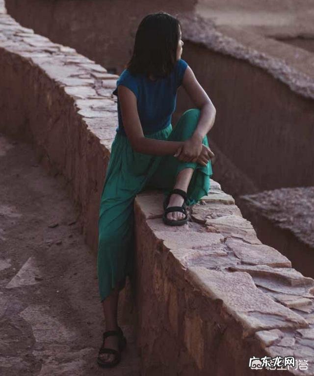 哪个品牌的凉鞋最好?