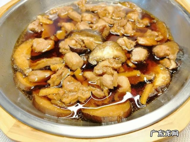 您最喜欢的烹饪和食用普通蘑菇的方法是什么?