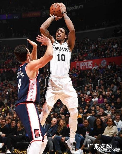 湖人离季后赛的道路渐行渐远了吗？