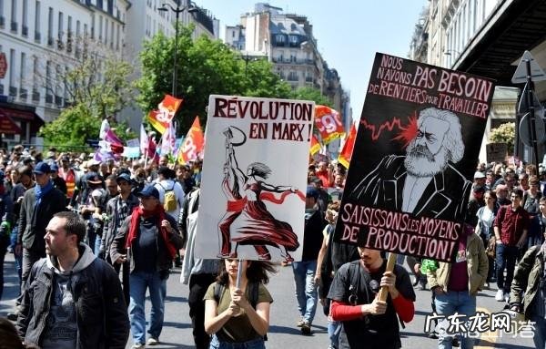 你认为马克龙的执政能力成熟吗?