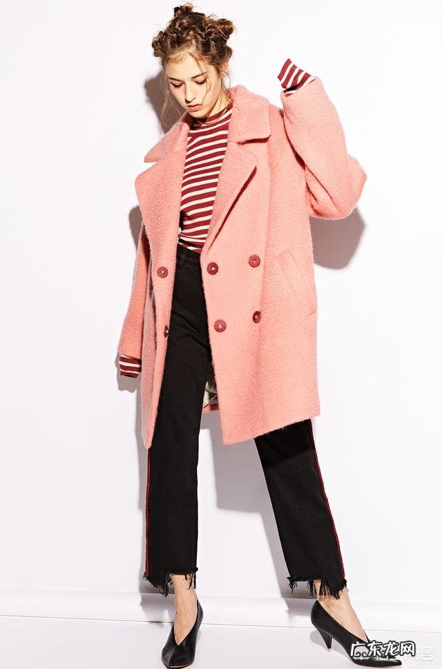 大衣里面穿什么?冬日怎么穿搭才能美出天际?