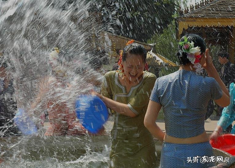 和异性出差时有过什么难忘的经历?