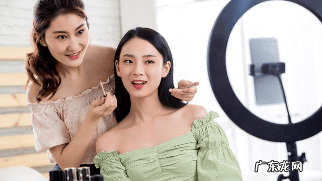 女孩的专业哪些比较好 适合女生读的专业有哪些