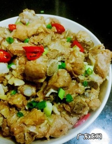 排骨蒸芋头怎么做好吃？