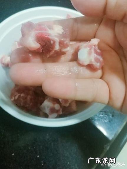 排骨蒸芋头怎么做好吃？