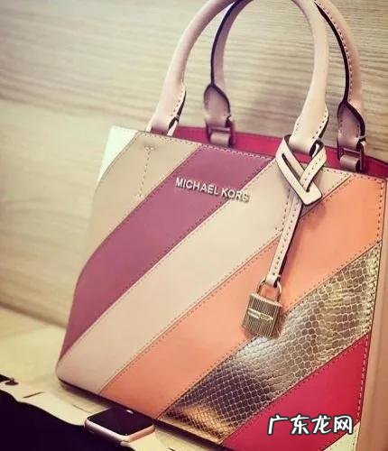 圣诞送什么礼物给女朋友?