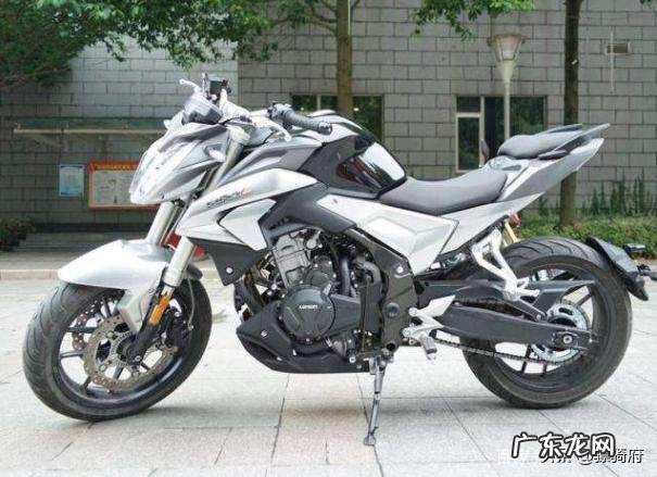 身高1米8,很少长途,多推荐几款3万左右品质好的双缸车如何?