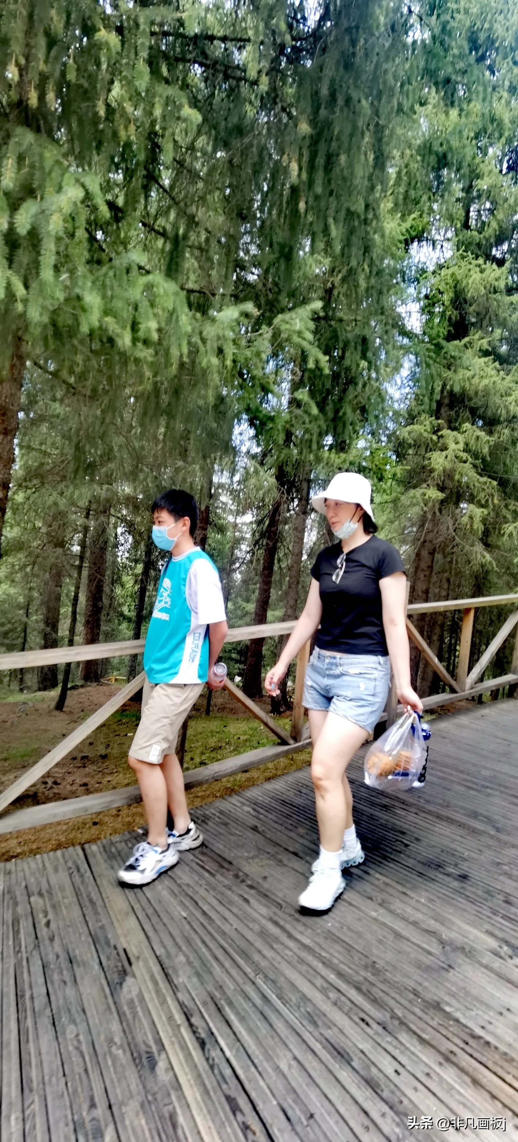 你见过哪些带有精彩瞬间的照片?