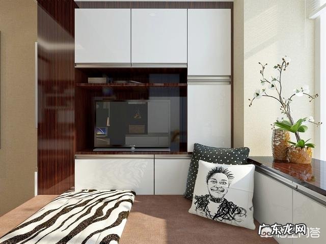 如何打造一个小而精致的书房?