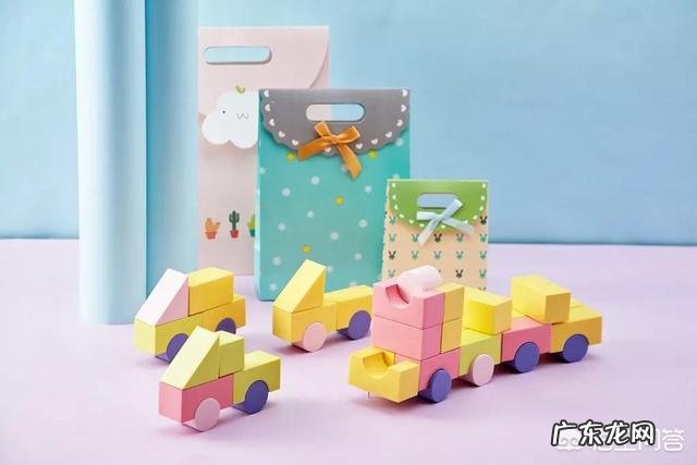 儿童益智积木玩具?