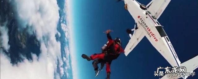 你怎么看待B站的《后浪》,是对年轻人的鼓励还是捧杀?