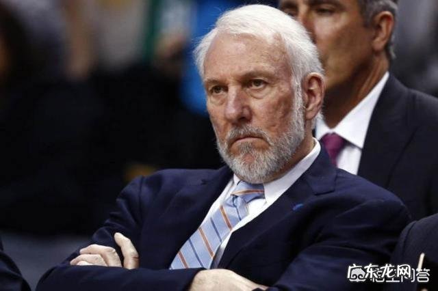 波波维奇开场63秒被驱逐,赛后却搞笑闯入马龙教练采访,波波是故意被驱逐输球吗?